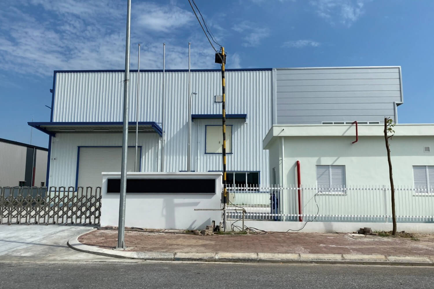 Pipe Processing Technology Institute, Factory